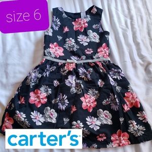 Euc Carter's size 6 girls dress
